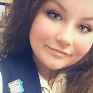 Meet your Posher, Sherry